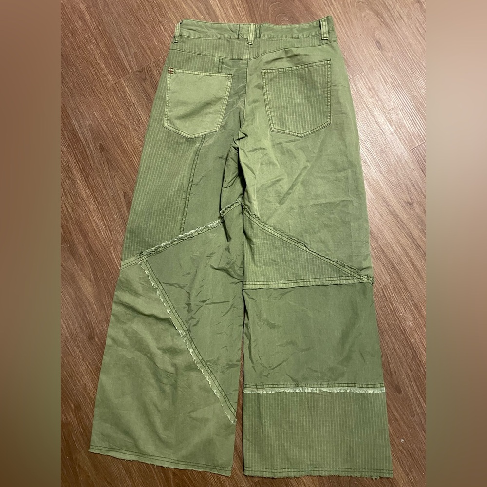BDG Ansley Patchwork Cargo Pant textured wide leg - Picture 4 of 4